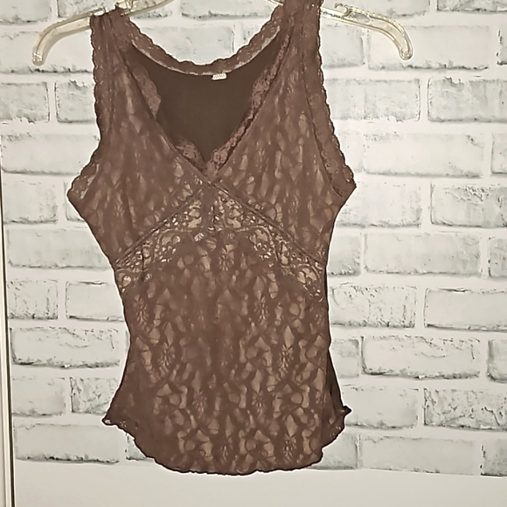 Sleeveless veck lace blouse ( dusty lilac)